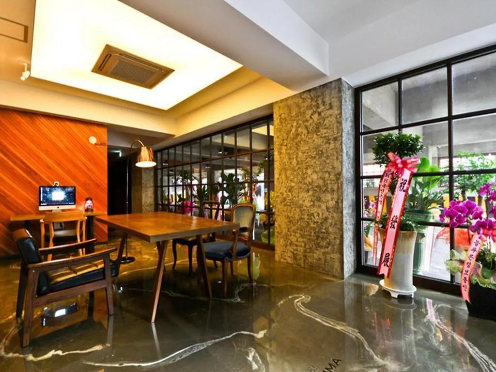 Motel Comma Hotel Busan