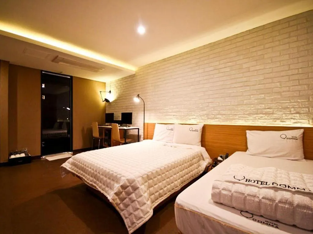 Comma Hotel Busan Motel