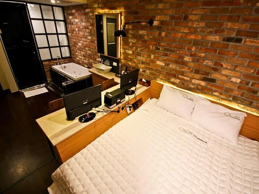 Comma Hotel Busan Motel